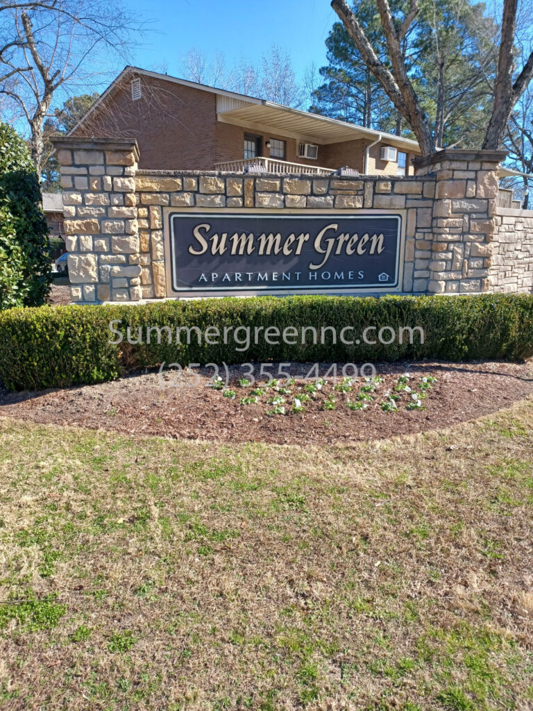 Summer-Green-Entrance-Jennie-Shorter-Property-Manager
